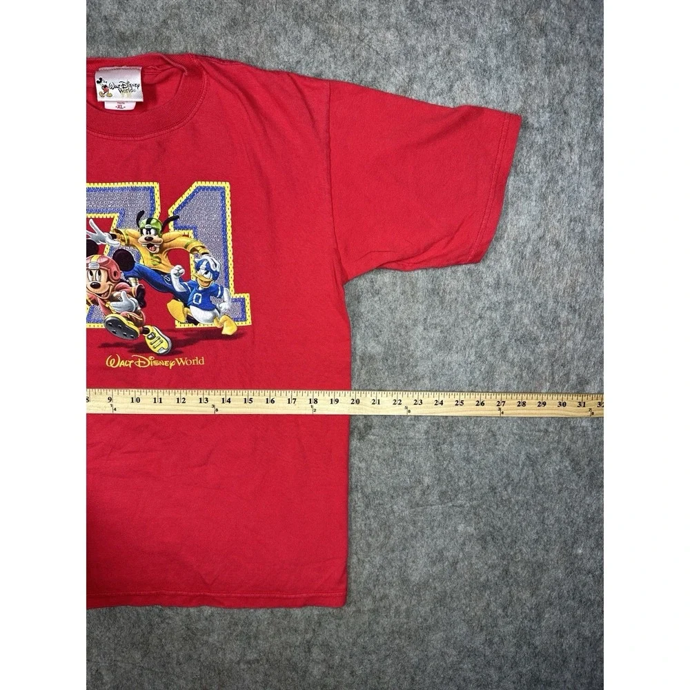 Vintage Walt Disney World 71 Football T Shirt Youth XL Mickey Goofy Donald Red